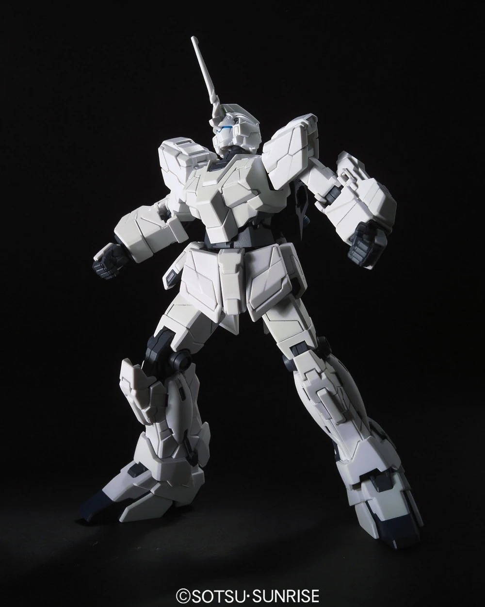 1/144 HGUC RX-0 UNICORN GUNDAM (UNICORN MODE)