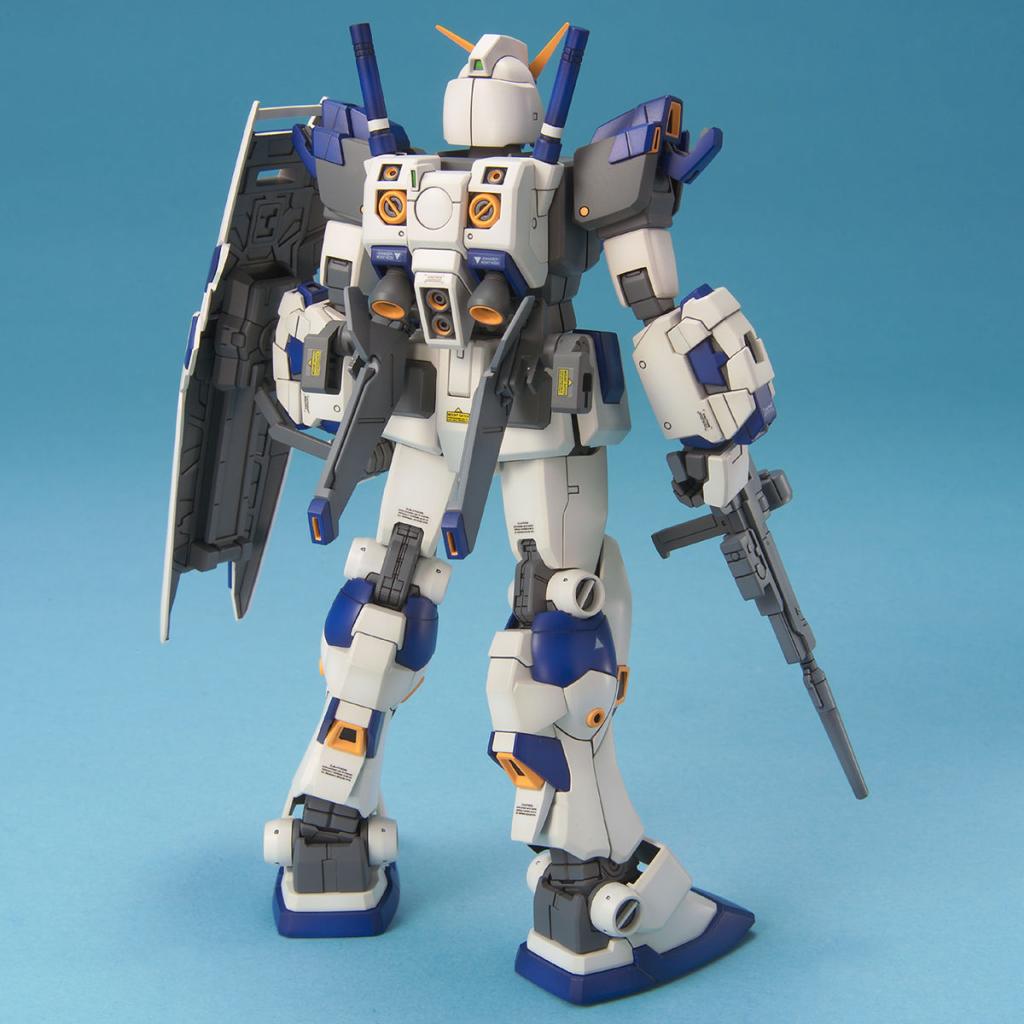 MG 1/100 RX-78-4 GUNDAM