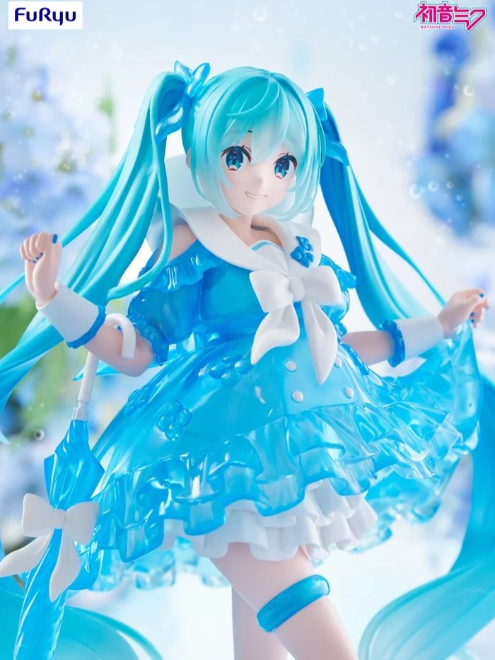 Mô hình Hatsune Miku Raincoat - Vocaloid Trio Try It - FuRyu Figure