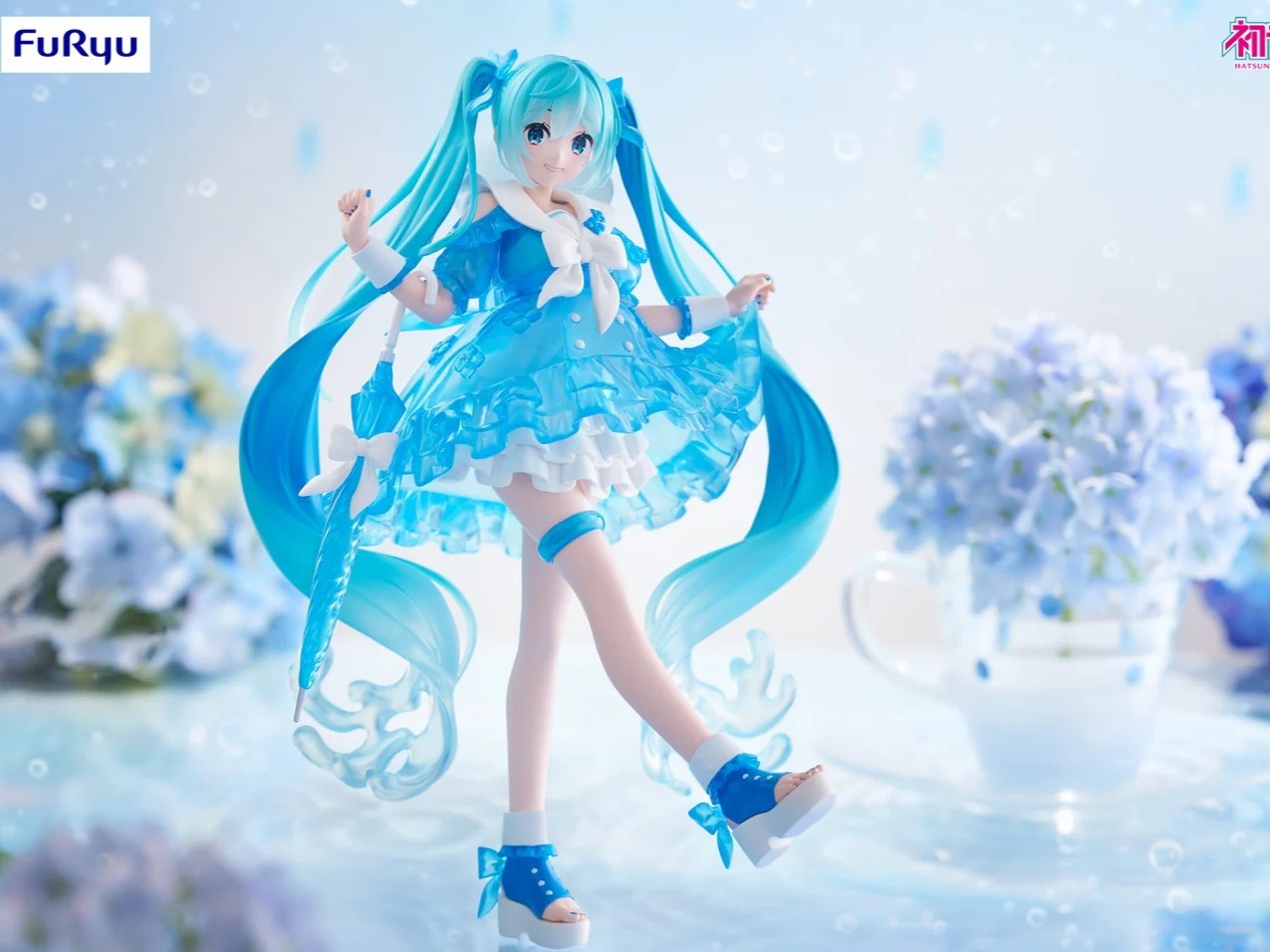 Mô hình Hatsune Miku Raincoat - Vocaloid Trio Try It - FuRyu Figure