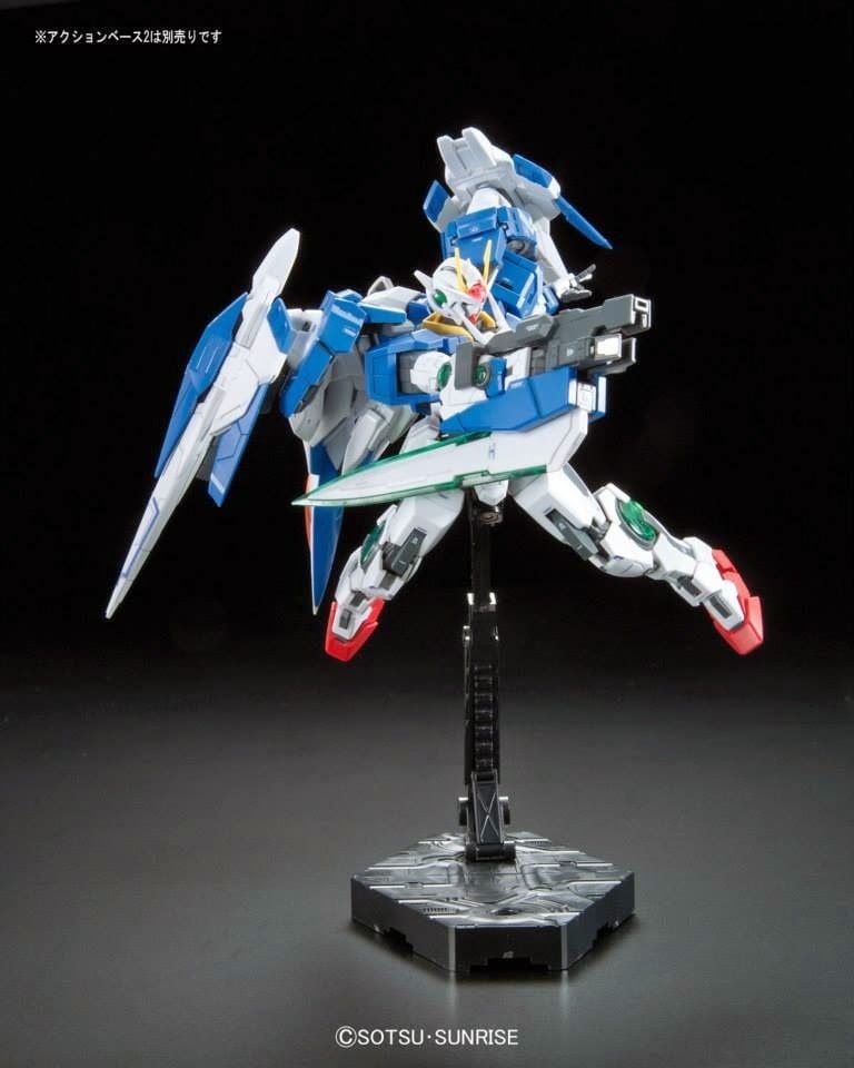 Mô Hình Gundam Bandai RG 18 Gundam 00 Raiser 1/144 Gundam 00