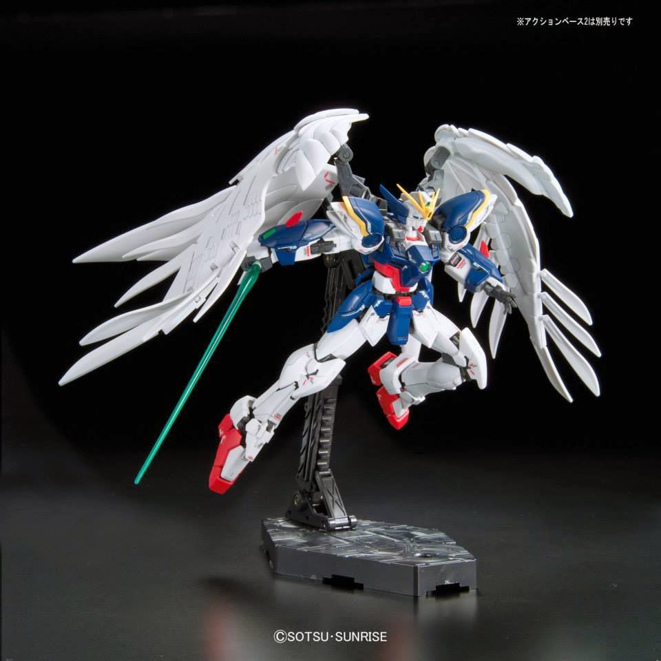 Mô Hình Lắp Ráp Bandai Gundam 1/144 RG Wing Gundam Zero EW