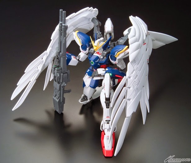 Mô Hình Lắp Ráp Bandai Gundam 1/144 RG Wing Gundam Zero EW