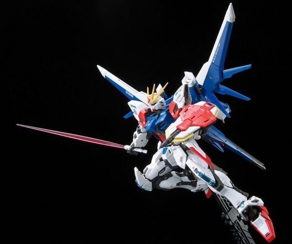 Mô Hình Lắp Ráp Bandai Gundam RG 1/144 Build Strike Gundam Full Package