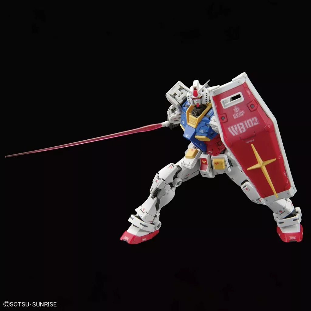 Mô hình Gundam Bandai RG 40 RX-78-2 Ver 2.0 1/144 MS Gundam