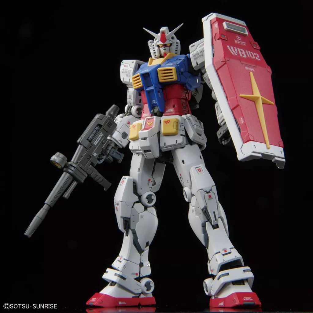 Mô hình Gundam Bandai RG 40 RX-78-2 Ver 2.0 1/144 MS Gundam