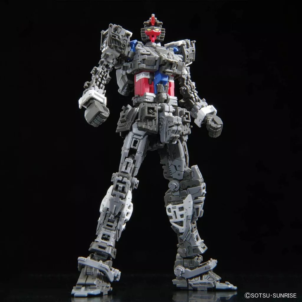 Mô hình Gundam Bandai RG 40 RX-78-2 Ver 2.0 1/144 MS Gundam