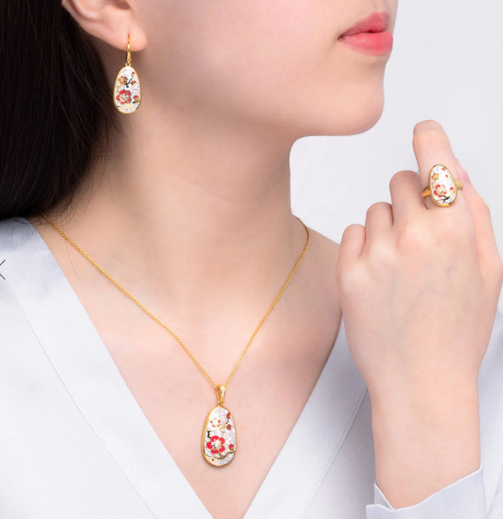 Nhẫn Hoa Mai - Màu vàng (Plum Blossom Mosaic Mother of Pearl) - Size 7