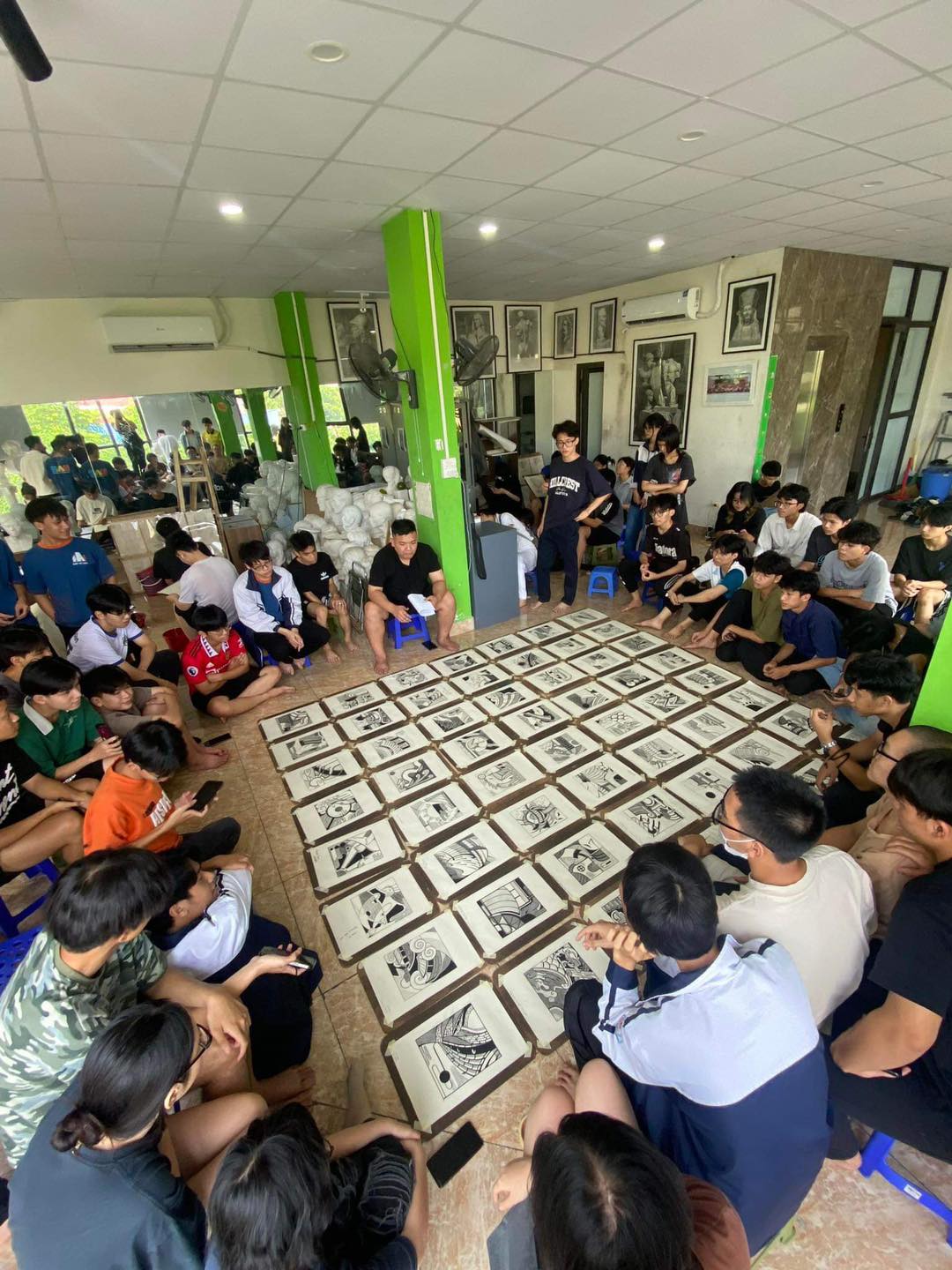 Cảm Xúc Tiêu Cực Cận Thi: Làm Thế Nào Để Vượt Qua Và Đạt Được Thành Công