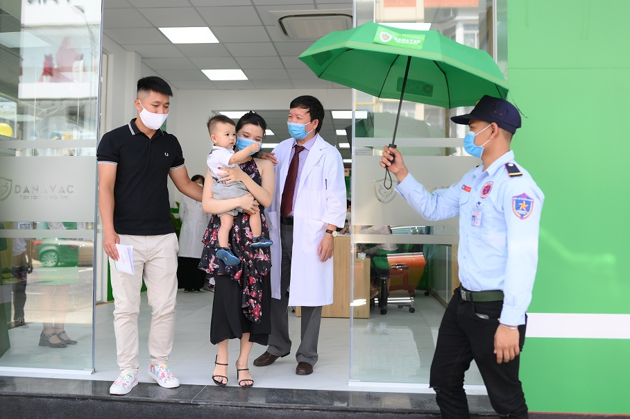 Chích vacxin dịch vụ ở đâu uy tín và đảm bảo an toàn ?