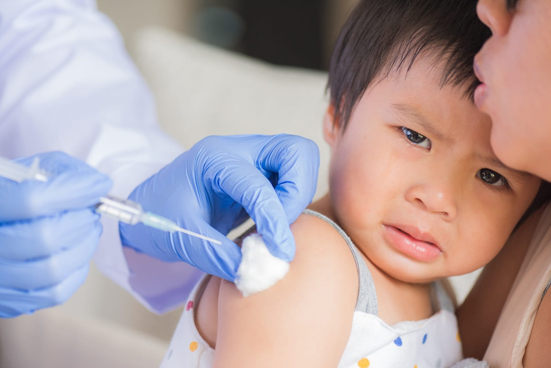 Các mũi tiêm cho bé theo từng giai đoạn mà bố mẹ cần biết