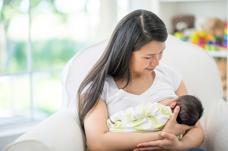 Nuôi Con Bằng Sữa Mẹ – Hành Trình Vàng Cho Sức Khỏe Trọn Đời