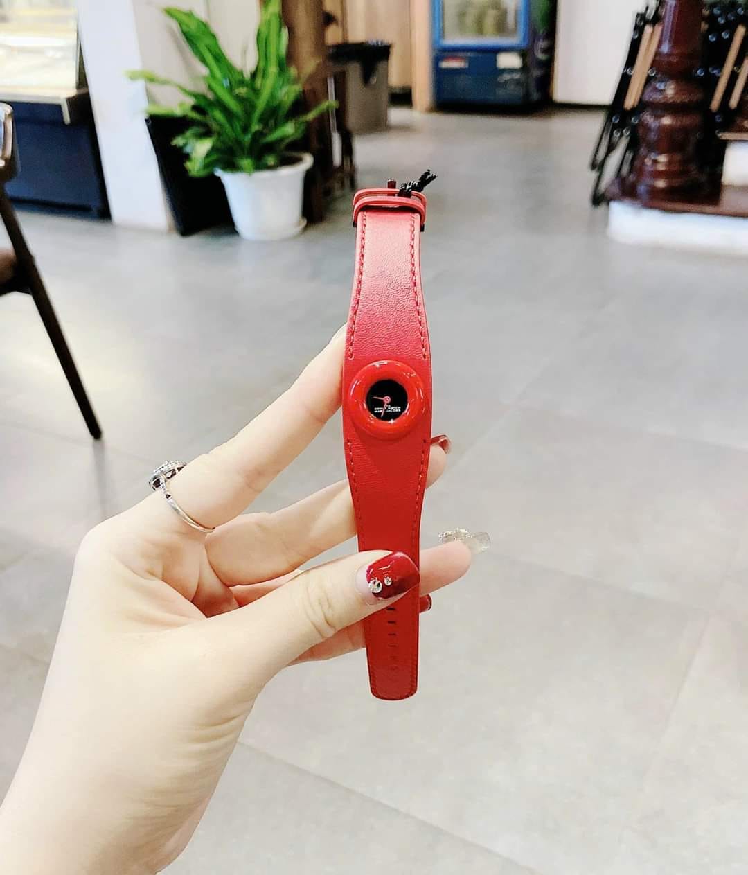 Đồng hồ MarcJacobs