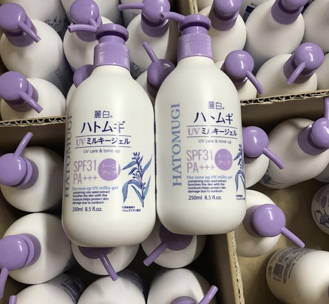 Sữa Dưỡng Thể Chống Nắng Hatomugi SPF31 PA+++ Nhật Bản 250ml – Dưỡng Ẩm, Bảo Vệ Da Mỗi Ngày
