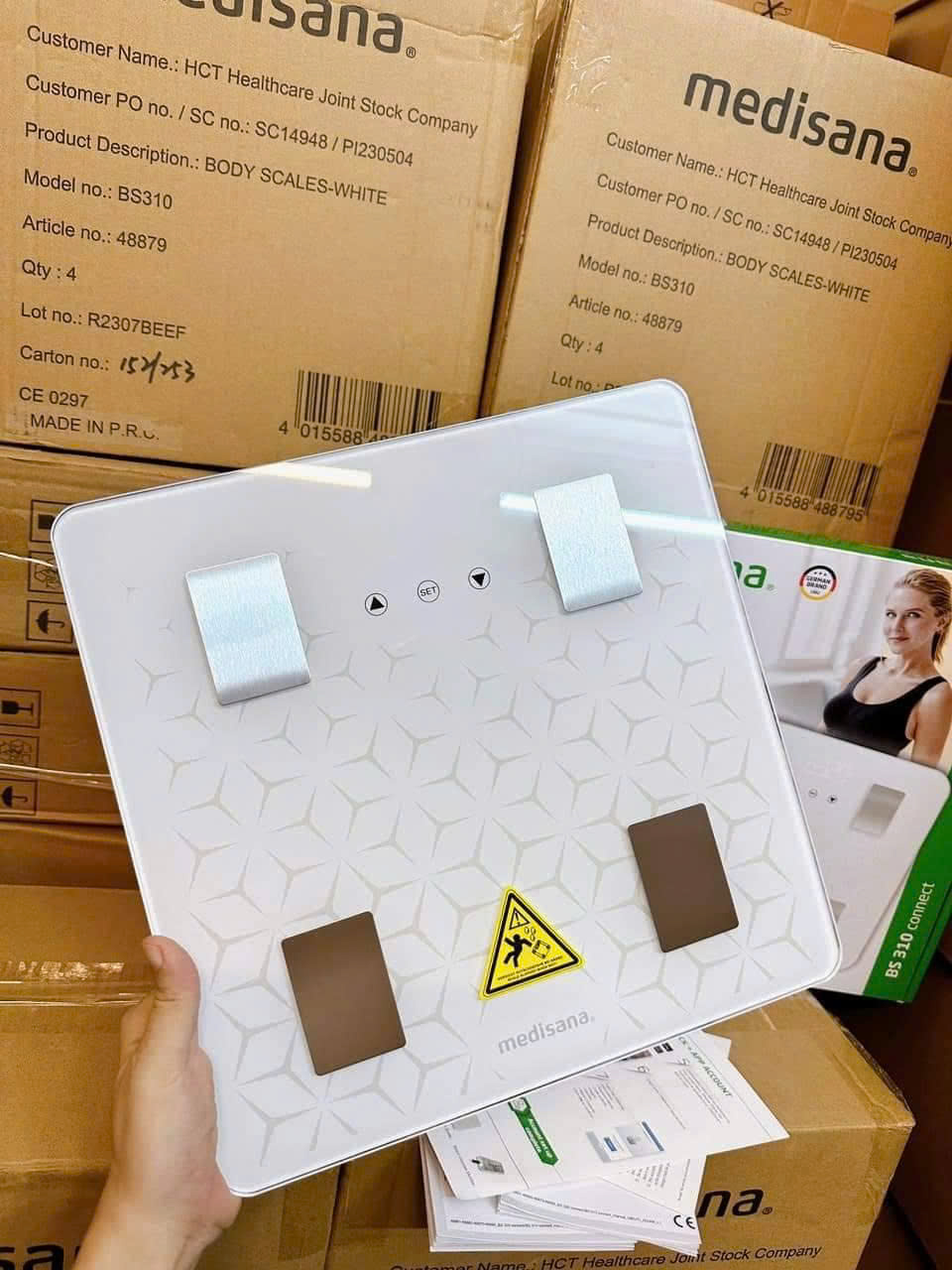 Cân sức khỏe Medisana BS 310 Connect 7in1 Bluetooth – Phân tích cơ thể chính xác