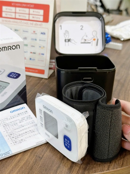 Máy đo huyết áp Omron Hem 6161 - Hàng nội địa Nhật Bản