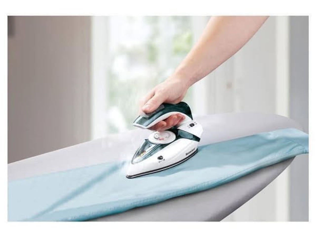 Bàn Là Hơi Nước Du Lịch Mini SilverCrest SDBRK 1000 A1 – Chính Hãng Đức, Nhỏ Gọn, Tiện Dụng