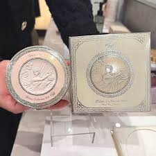 Phấn Phủ Thiên Thần Kanebo Milano Collection 2026 Nhật Bản - Kiềm Dầu, Mịn Da, Phiên Bản Giới Hạn