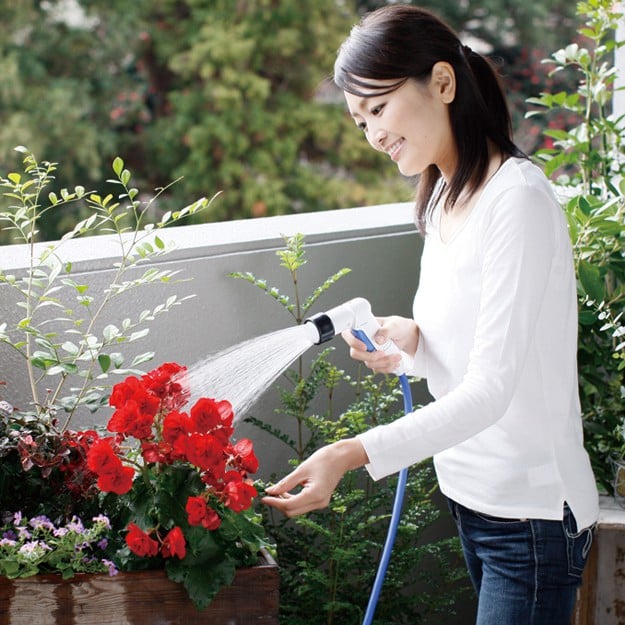Bộ vòi tưới cây đa năng Takagi Boxy Twister - Made in Japan