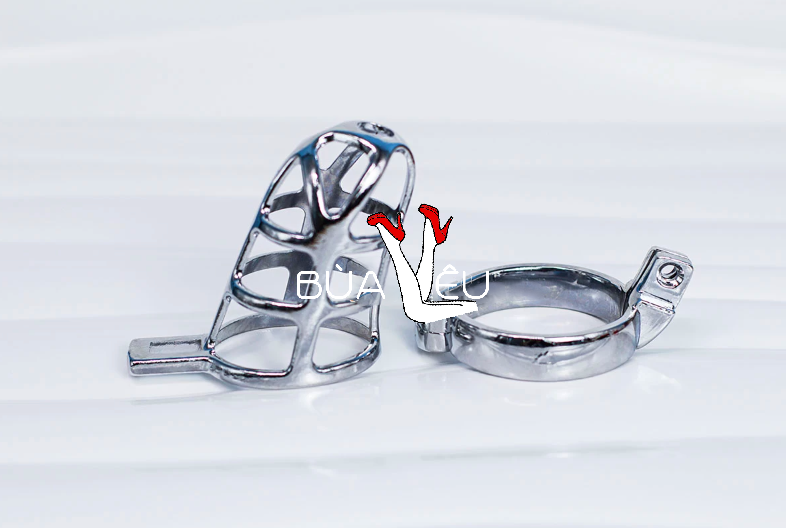 Vòng đeo dương vật Inox có móc khóa
