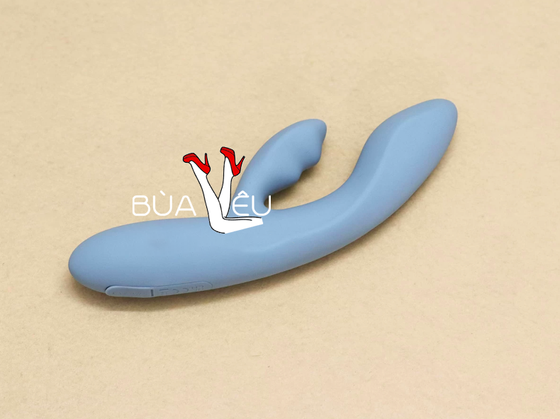 Dương vật giả đa năng Chika phát nhiệt