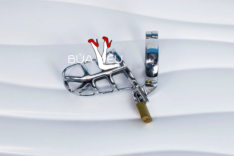 Vòng đeo dương vật Inox có móc khóa
