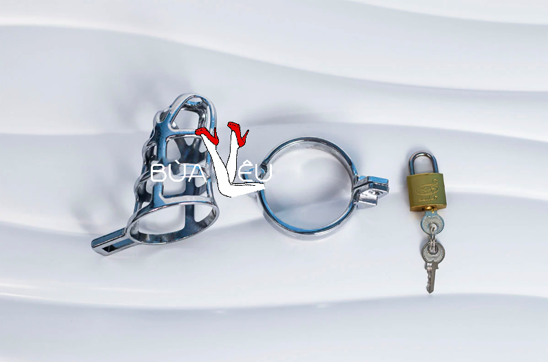 Vòng đeo dương vật Inox có móc khóa