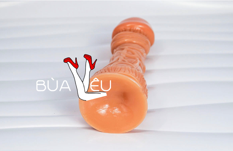 Dương vật giả có đế size cực khủng màu da