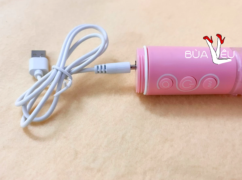 Dương vật giả rung xoay đa năng LOTUS