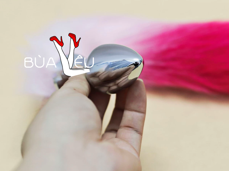 Dụng cụ kích thích hậu môn đuôi chồn hồng