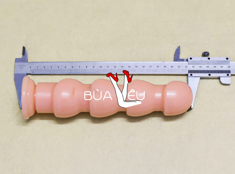 Dương vật giả có đế size khủng nhiều khấc