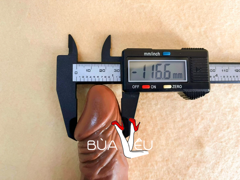 Dương vật giả có đế Royal Ares rung ngoáy cực khoái