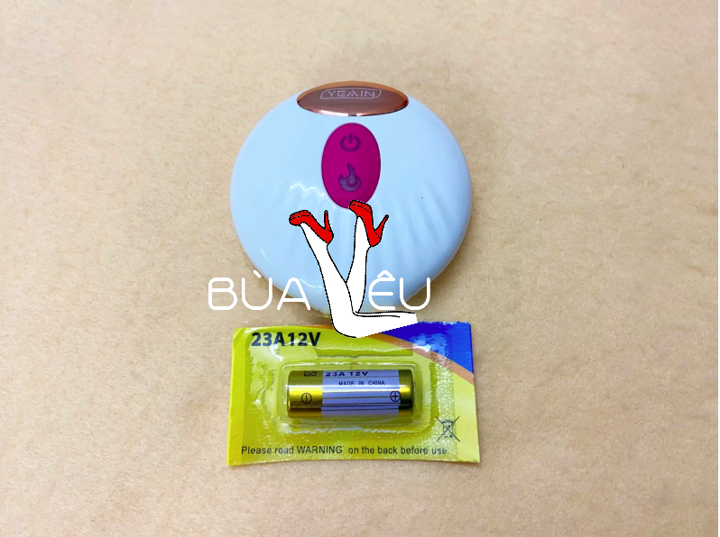 Dương vật giả có đế Yeain Real Dildo rung, thụt phát nhiệt