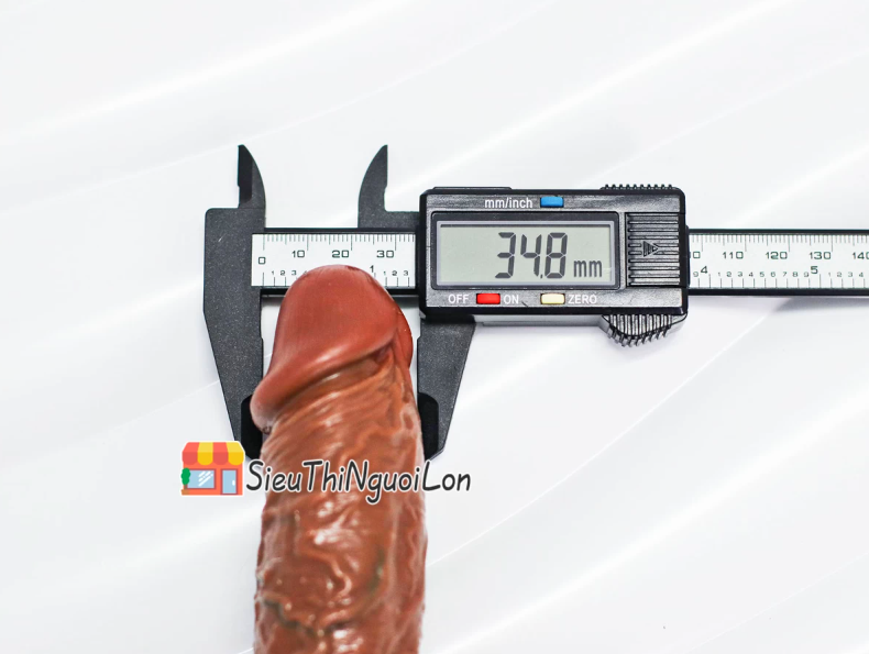 Dương vật giả có đế Royal Ares rung cực mạnh pin sạc