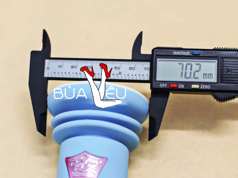 Đế gắn dương vật có đế rung thụt pin sạc (không bao gồm dương vật giả)