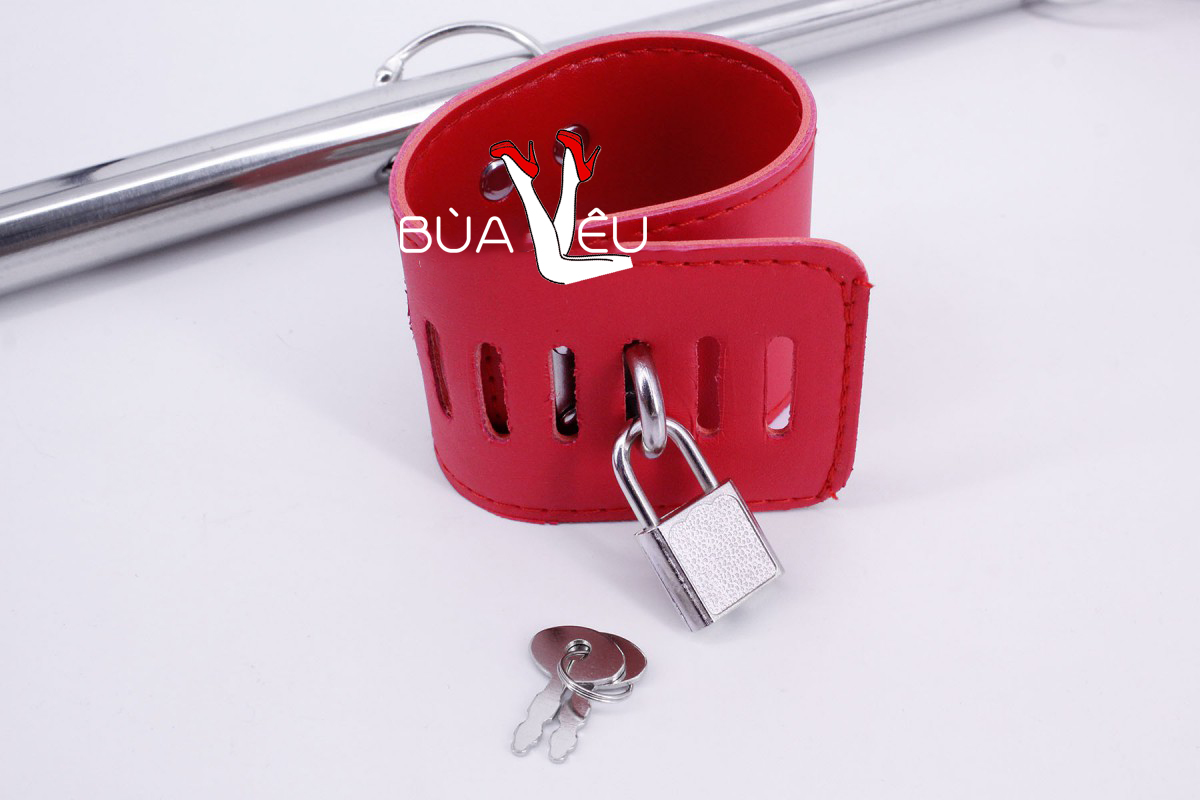 Đồ chơi tình yêu khóa tay và chân