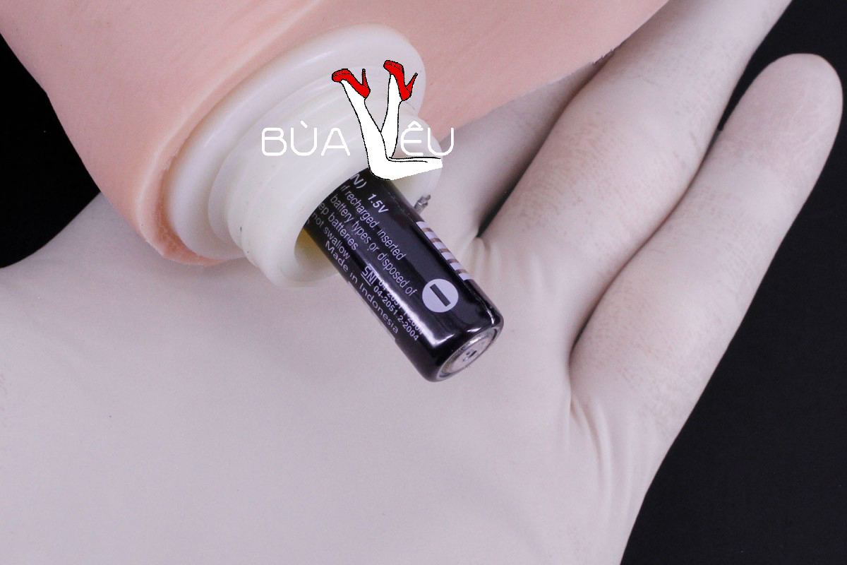 Dương vật giả Lovetoy Real Feel 8 inch có bìu