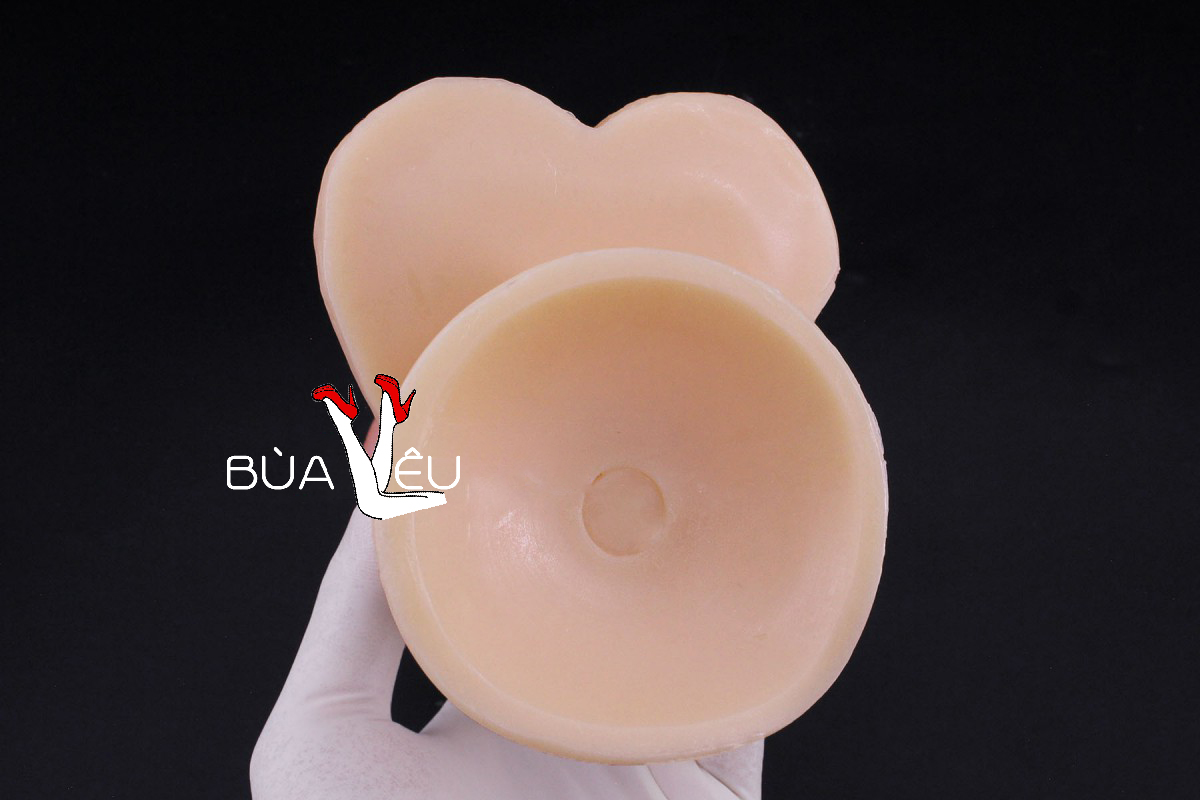 Dương vật giả có đế Lovetoy 9 inch kích thước dương vật châu Âu