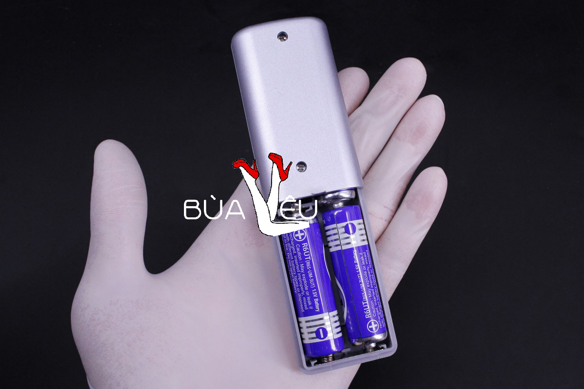 Dương vật giả có đế Lovetoy 9 inch kích thước dương vật châu Âu