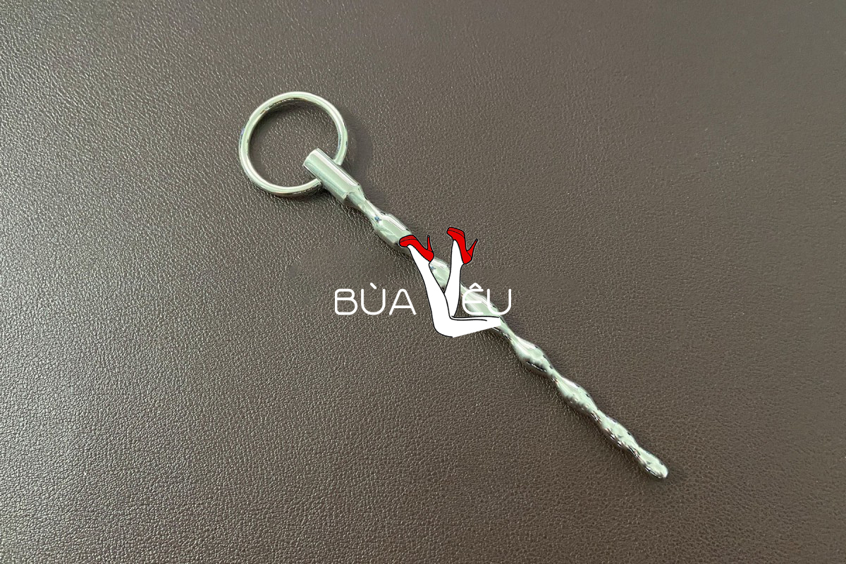 Dụng cụ kích thích niệu đạo có khoen
