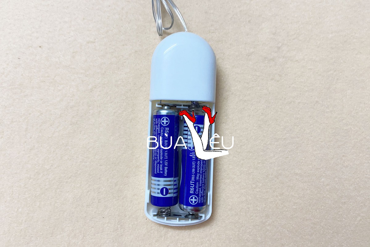 Dương vật giả có đế J.B Korean rung size nhỏ
