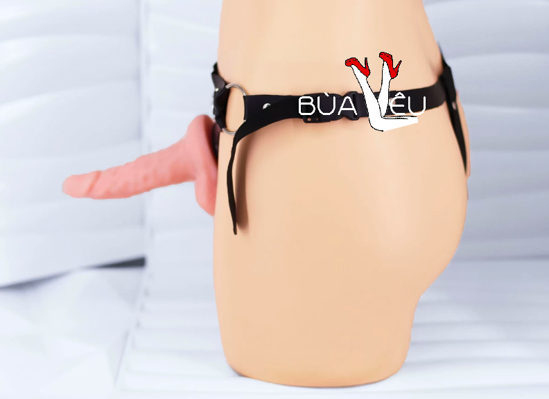 Dương vật giả có dây đeo đặc ruột Ultra Harness không rung