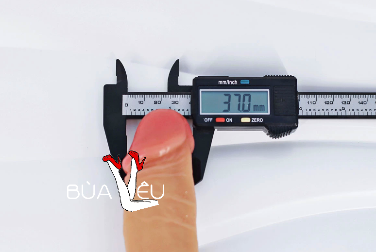 Quần silicon gắn dương vật giả đặc ruột dành cho les