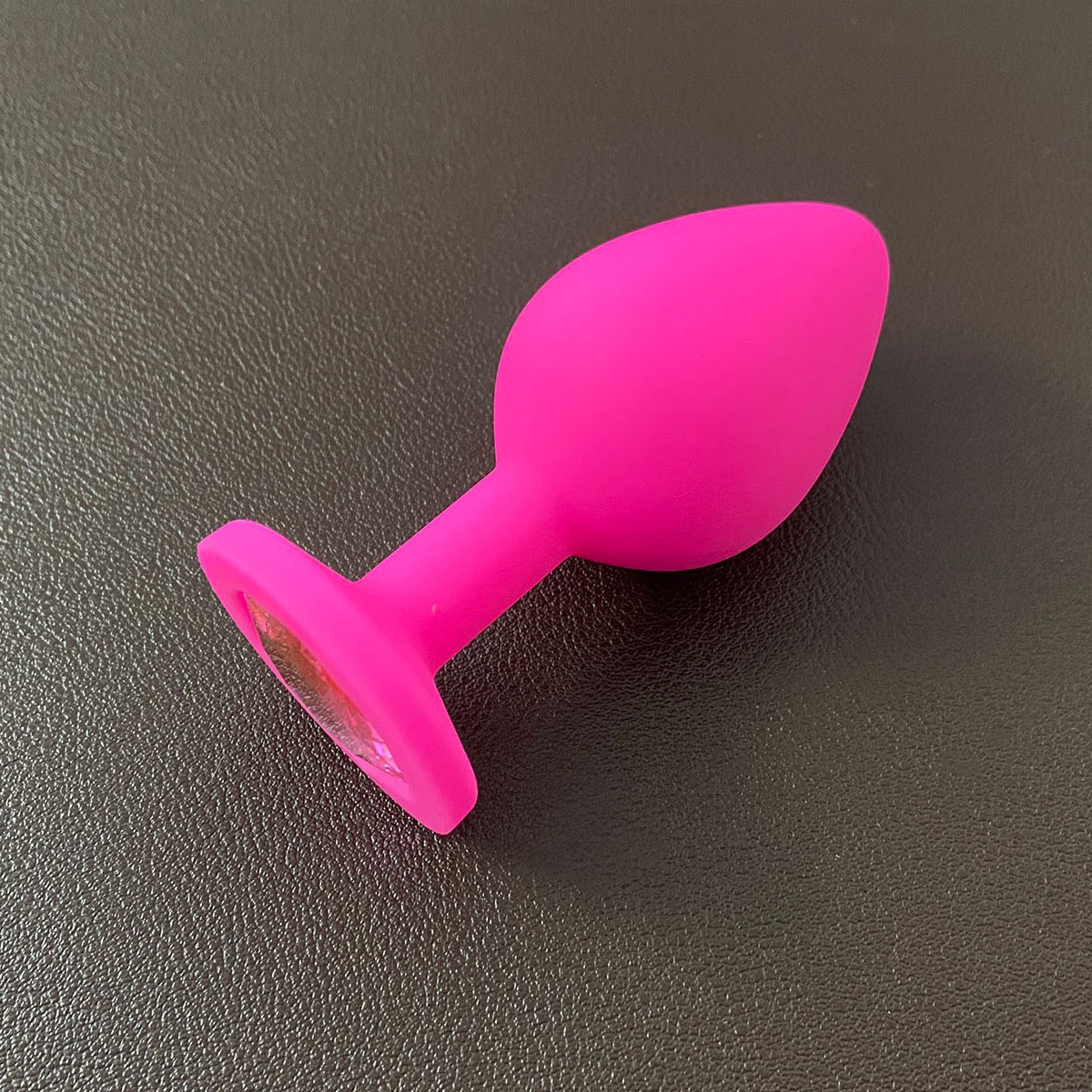 Đồ chơi kích hậu silicon Bullet