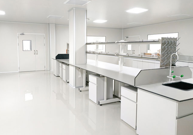 Cửa phòng sạch phòng lab