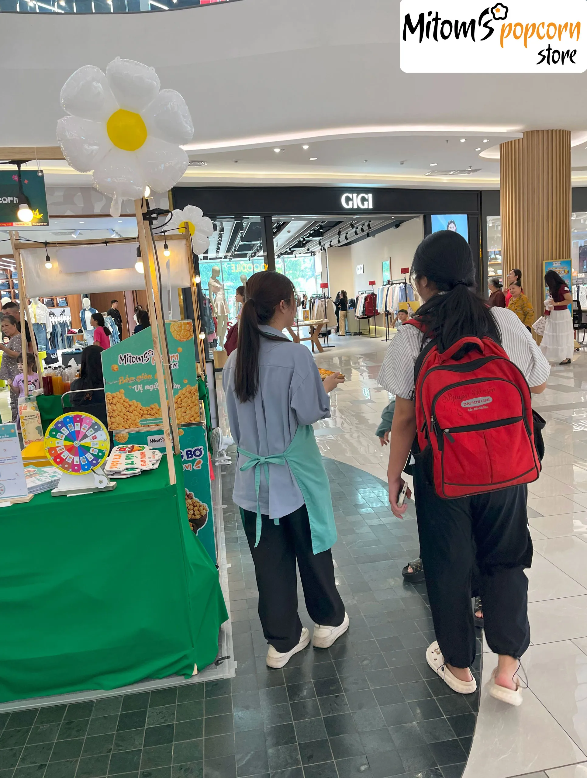 Bắp rang bơ chai khổng lồ