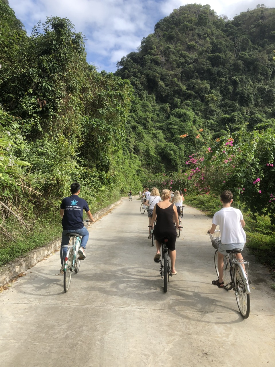 Tour 1 Ngày Vịnh Lan Hạ - TOUR 9 TIẾNG - Du Thuyền SERENITY PREMIUM CRUISE 1