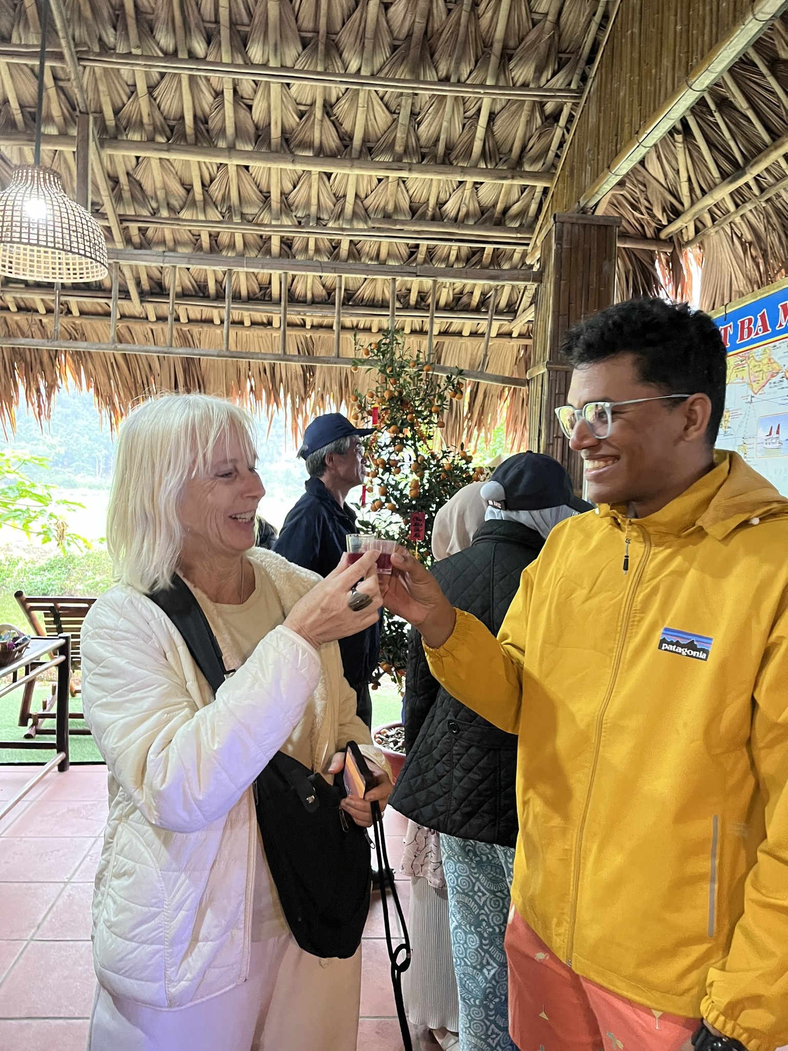 Tour 1 Ngày Vịnh Lan Hạ - TOUR 9 TIẾNG - Du Thuyền SERENITY PREMIUM CRUISE 1