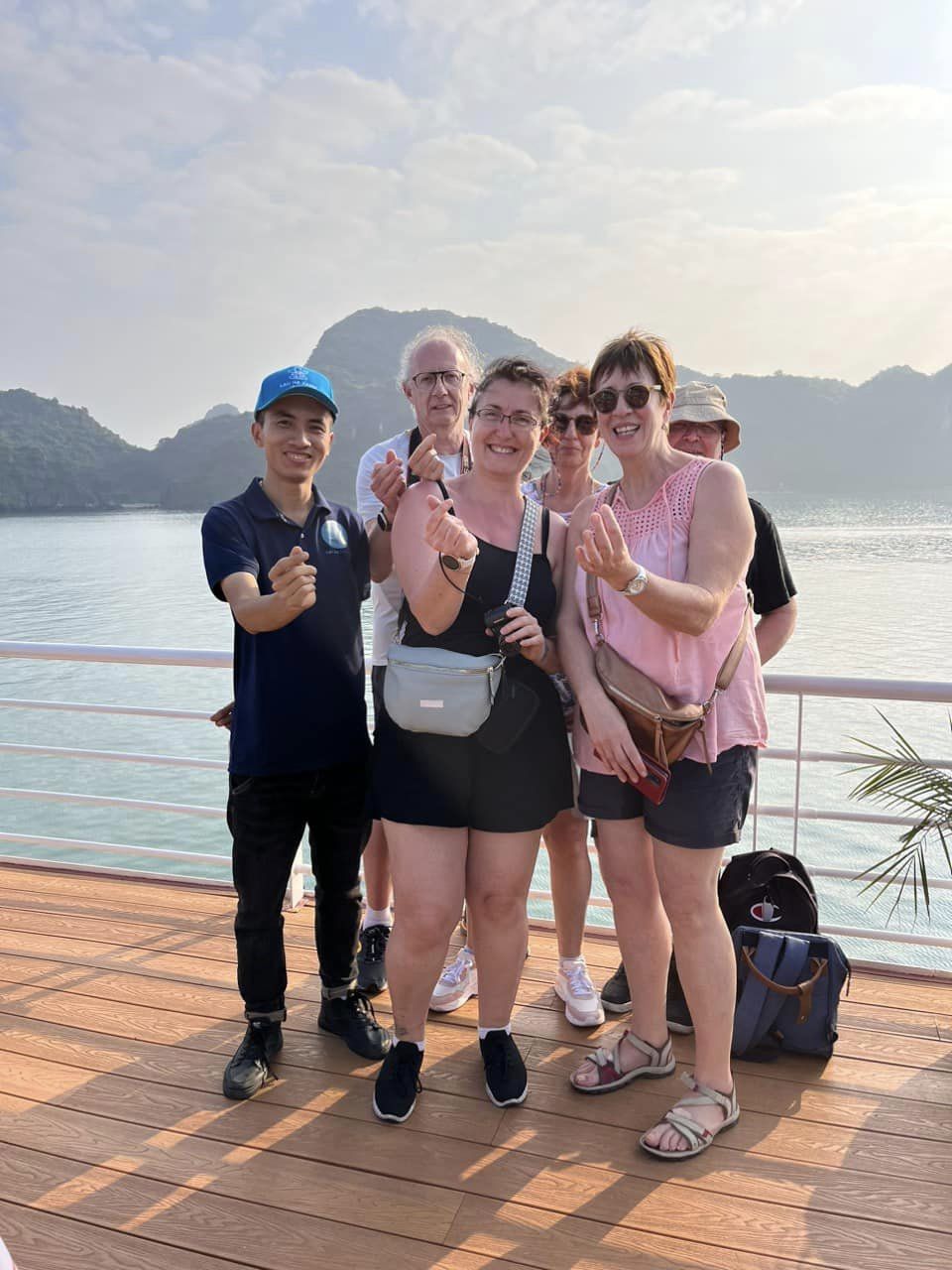 Tour 1 Ngày Vịnh Lan Hạ - TOUR 9 TIẾNG - Du Thuyền SERENITY PREMIUM CRUISE 1