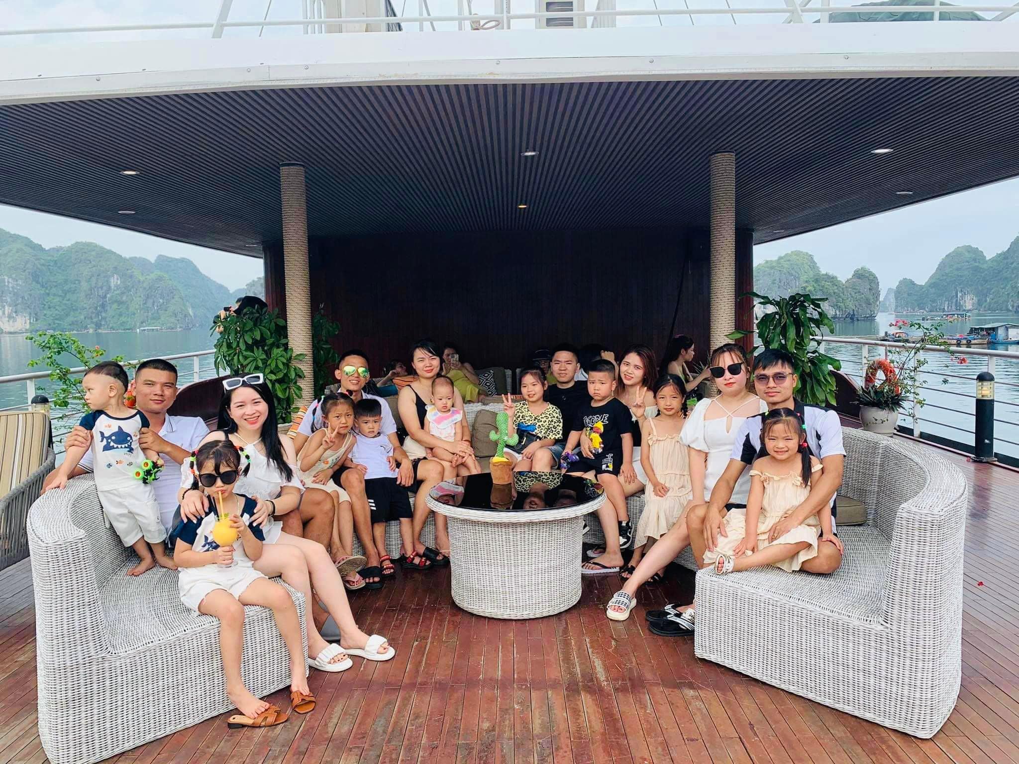 Tour 1 Ngày Vịnh Lan Hạ - Du Thuyền CÁT BÀ DREAM CRUISE